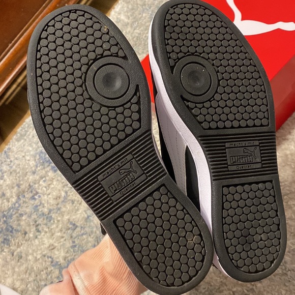 Puma sneakers - Picture 2 of 2